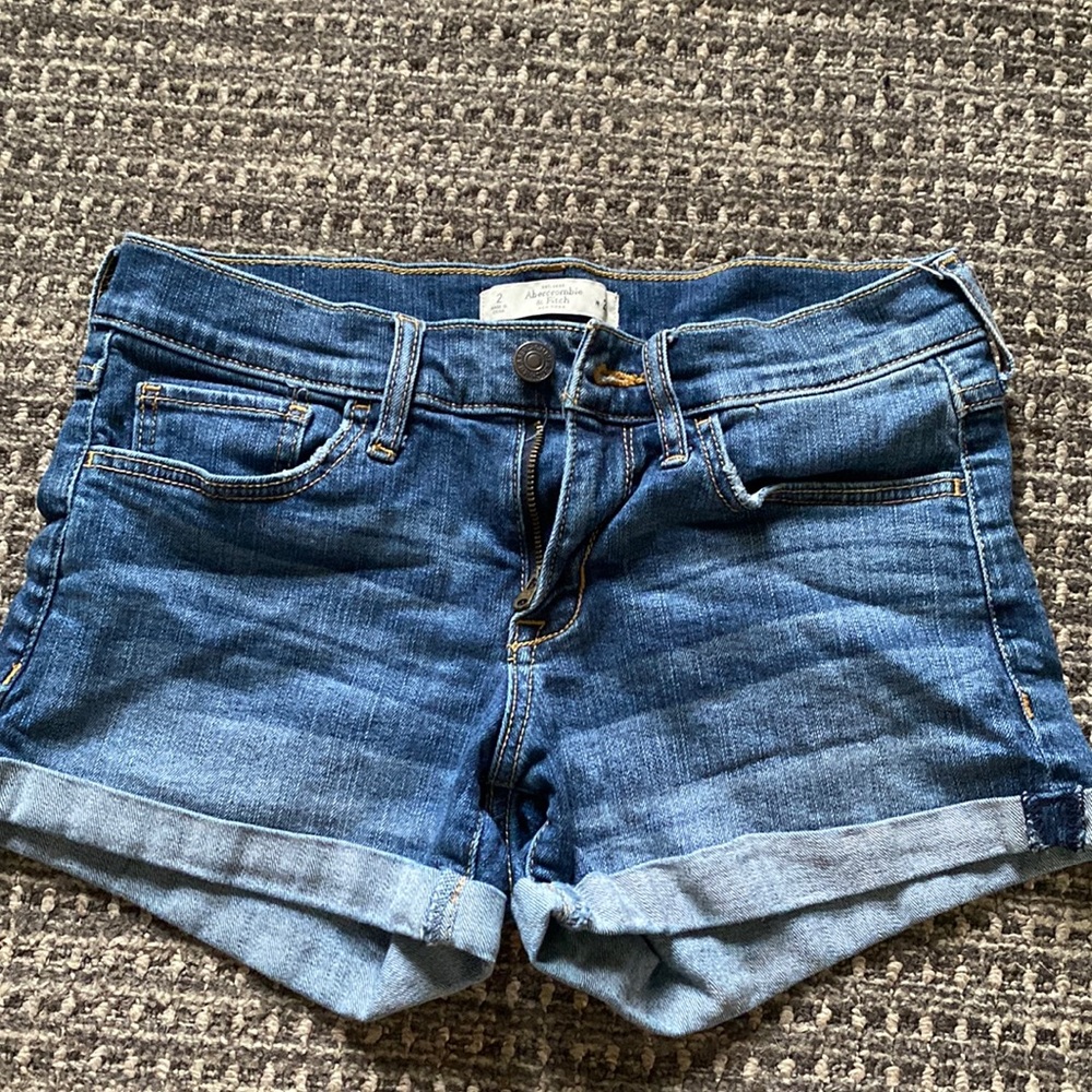 Abercrombie & Fitch blue denim size 2 womens shorts